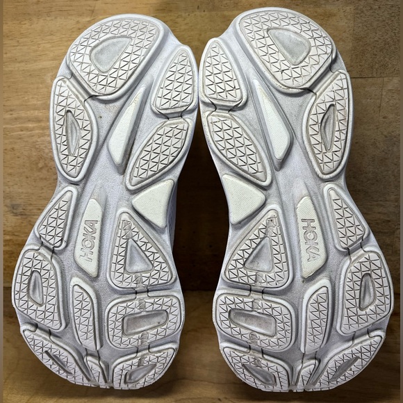 Hoka One One Bondi 8 REFLECTIVE Mens Size 10 Running Shoes Sneakers White - Picture 8 of 12